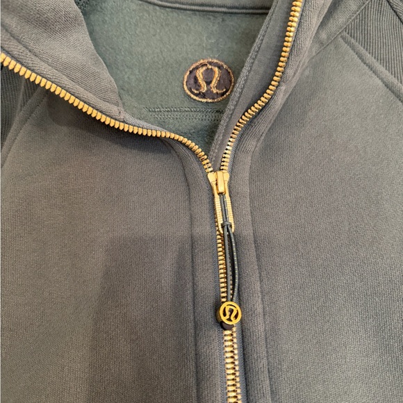 Women’s Lululemon Scuba Oversized Green Half-Zip Sweater with gold accents - Picture 3 of 4